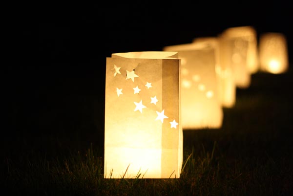 paper lanterns weddings