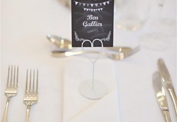 white heart place card holders