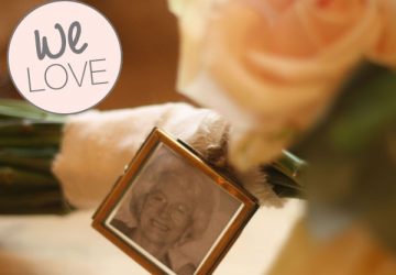 tiny photo frame for wedding bouquets