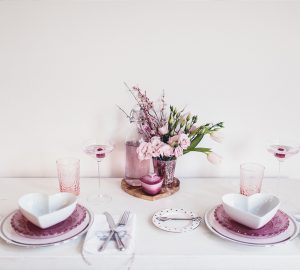 valentines day meal table styling (2)