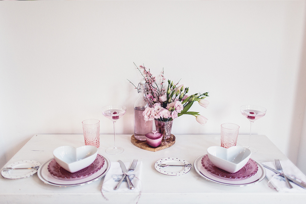 Valentine's Day Table Decor Ideas