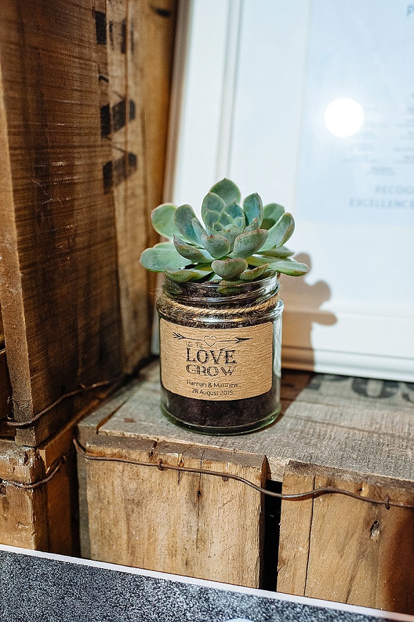 Let-The-Love-Grow-Favour-Stickers-Succulent-Wedding-Favours-The-Wedding-of-my-Dreams