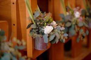 Church pew end and aisle decoration ideas @theweddingfmydreams 