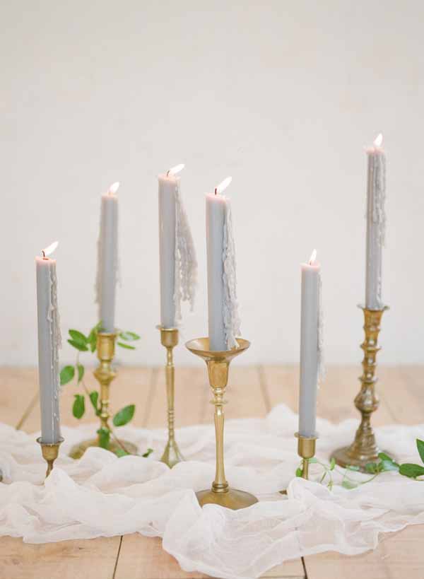 Beautiful white cotton table runners for weddings - creating rustic elegance (2)