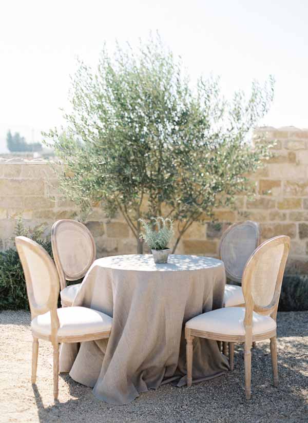 grey cotton table cloths for weddings add rustic elegance to any table (2)