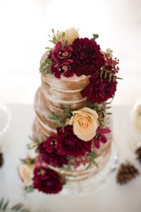 woodland wedding cakes heyweddinglady.com - ashleycookphotography.com