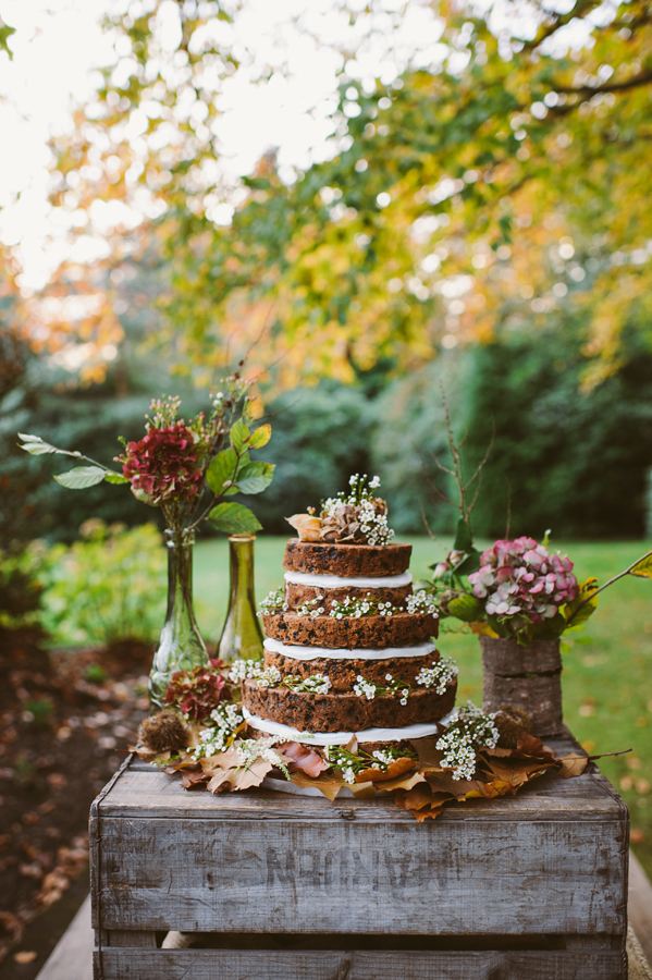 woodland wedding cakes whimsicalwonderlandweddings.com-karenflowerphotography.com_.jpg