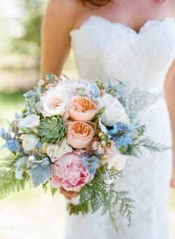 peach and blue wedding decorations and ideas