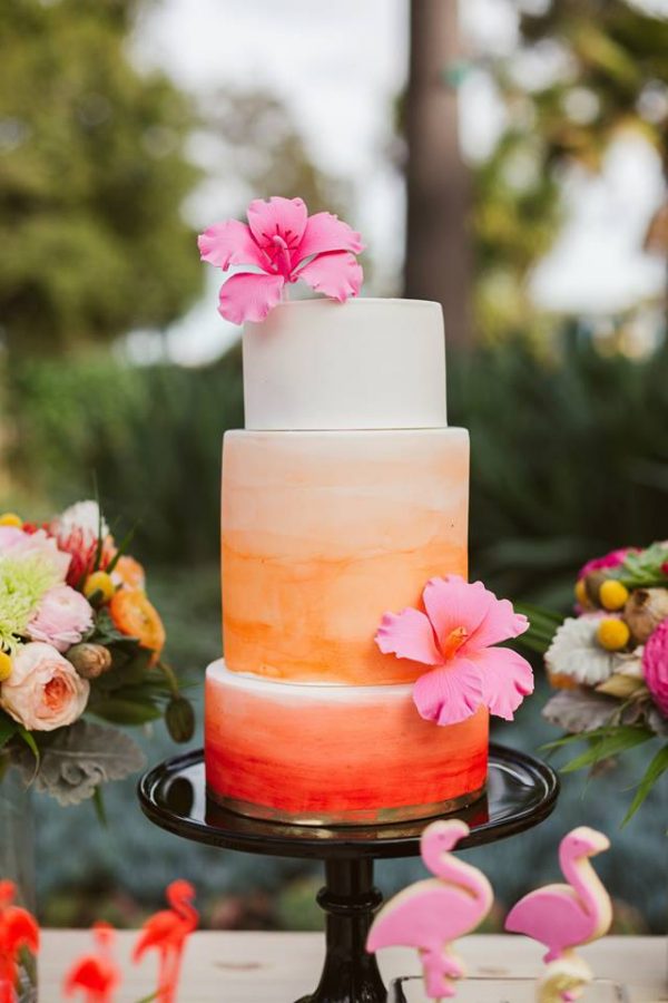 How To Create A Totally Tropical Wedding Theme