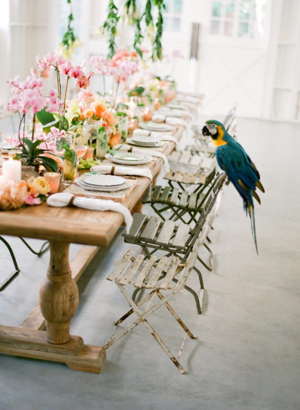 tropical wedding theme stylemepretty.com - josevilla.com