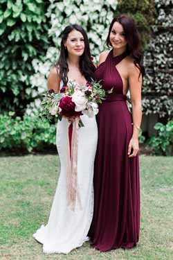 berry red and luxurious navy wedding colour scheme for autumn weddings 