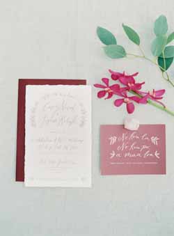 berry red and luxurious navy wedding colour scheme for autumn weddings 