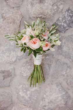 pretty pink wedding decorations and ideas