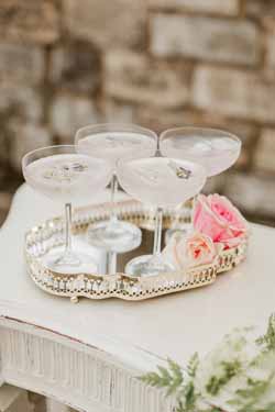 pretty pink wedding decorations and ideas