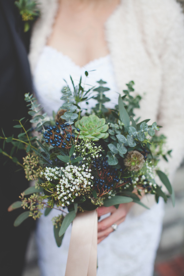 20 tips for planning a winter wedding ruffledblog-com-3photography-ca