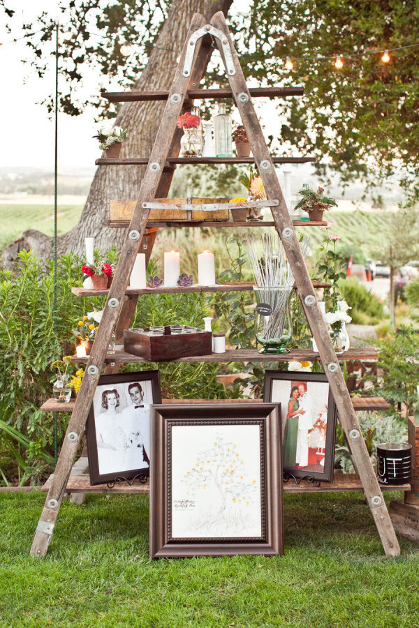 displaying photos at your wedding stylemepretty-com-chloemurdochphotography-com