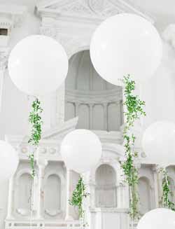 White winter wedding decorations and ideas