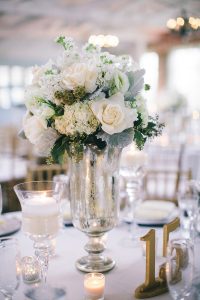 10 magical winter wonderland wedding decorations stylemepretty-com-fsphotostudio-com