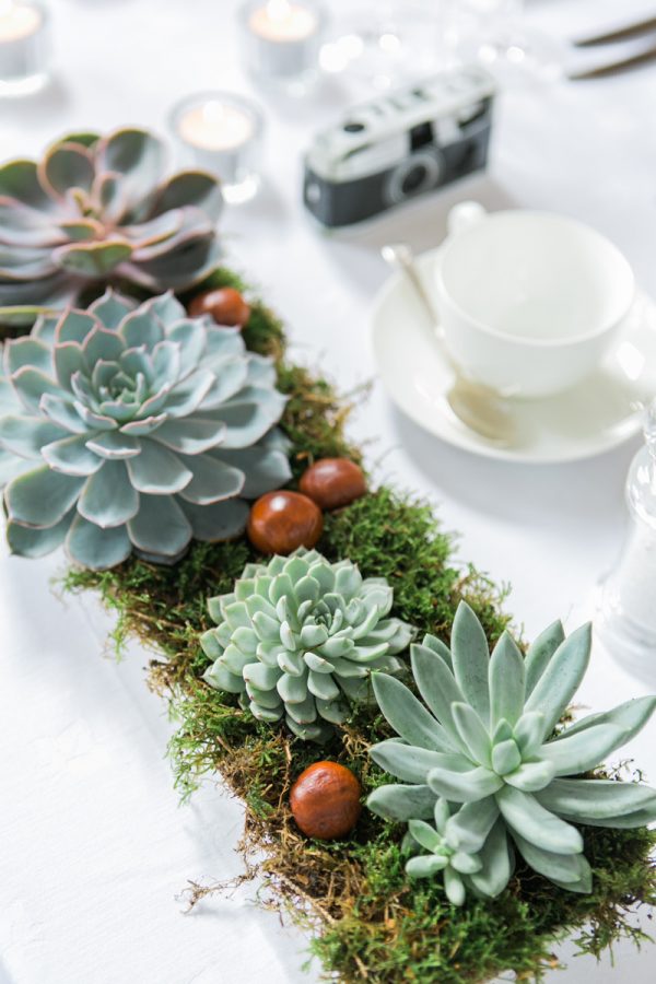 moss wedding table garland runner wedding centrepieces