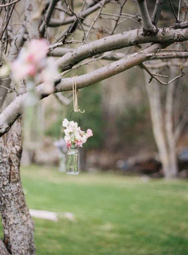 winter weddings hanging tea light holders