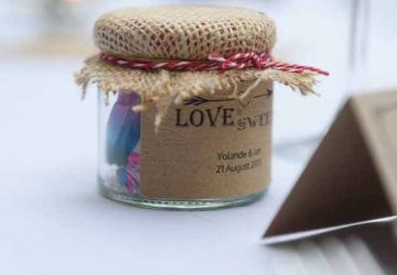 Pink Confetti Petals, Silver Candles & Love Is Sweet Favours Love is sweet wedding favours - stickers and jars @theweddingomd (1)