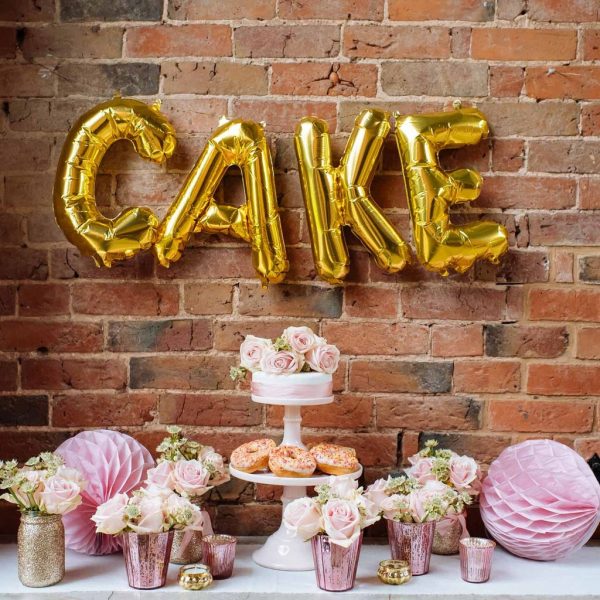 cake backdrops gold cake balloons