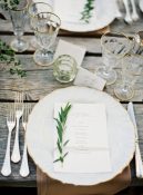 wedding place settings white and gold