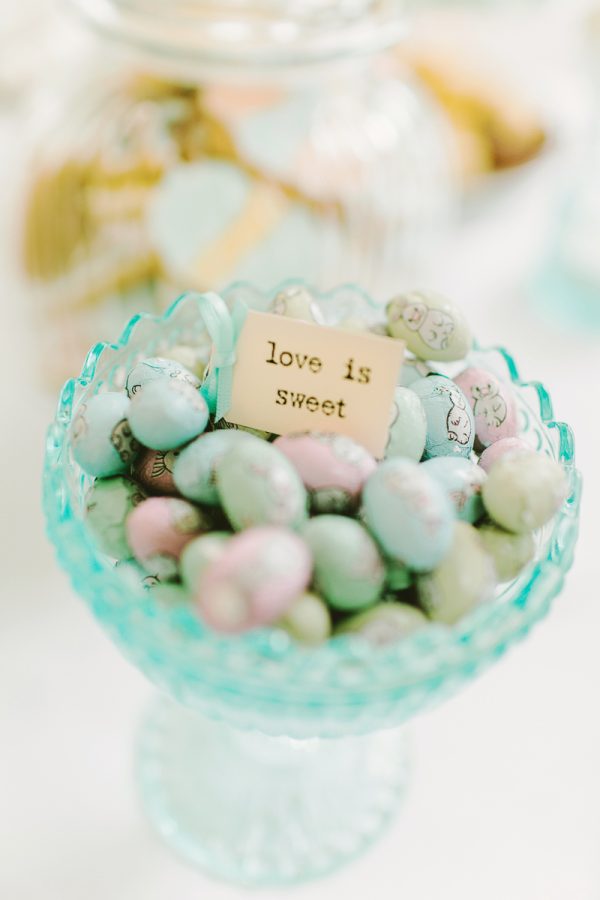 Easter Wedding Ideas rockmywedding.co.uk - shelldemar.com