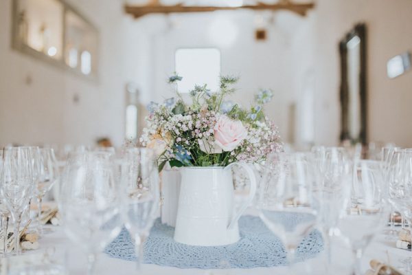 Cream Jug Centrepiece Inspiration & Ideas rockmywedding.co.uk - kategrayphotography.com