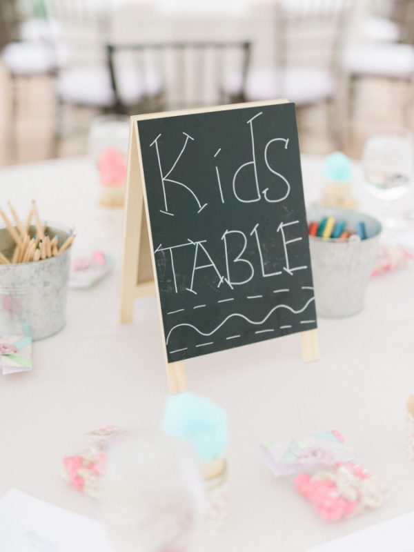 Cute Ideas For Children's Tables At Weddings