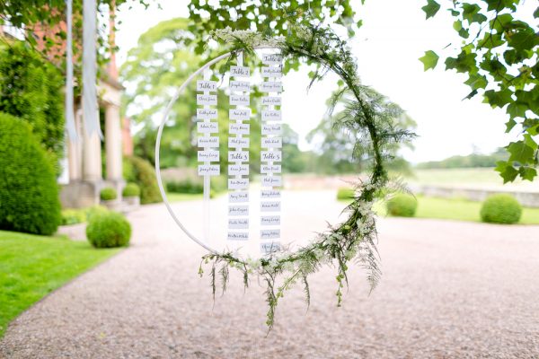 wedding table plan round hanging hoops