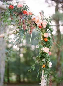 ivory peach and foliage wedding ideas and decoations