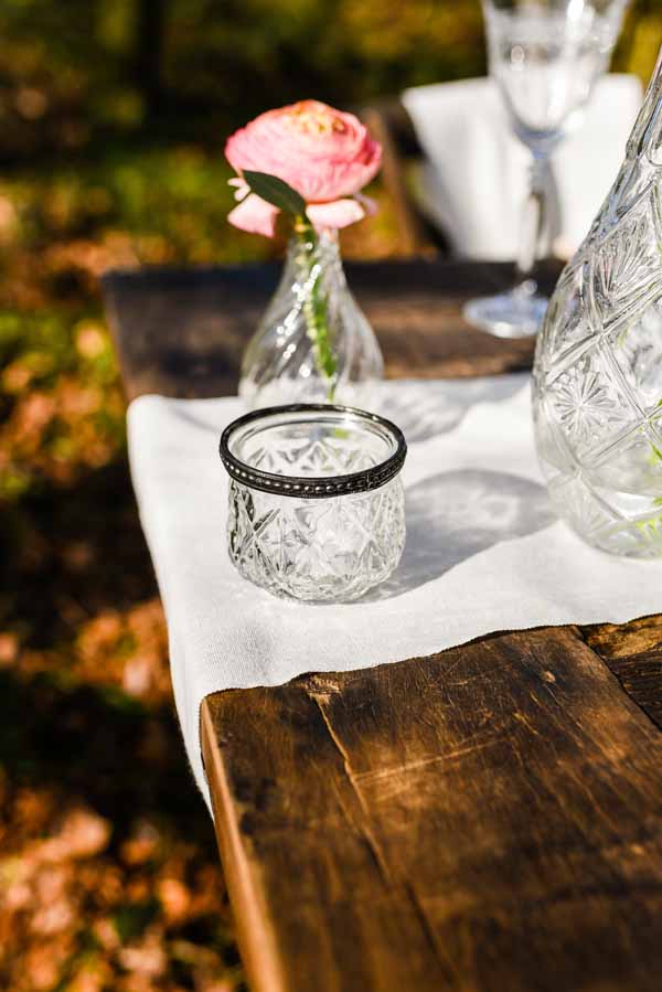 Elegant crystal and glass wedding decorations from the wedding of my dreams (1)