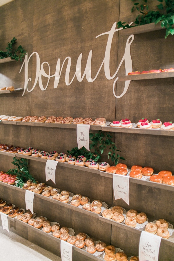 donut wall wedding wooden rustic