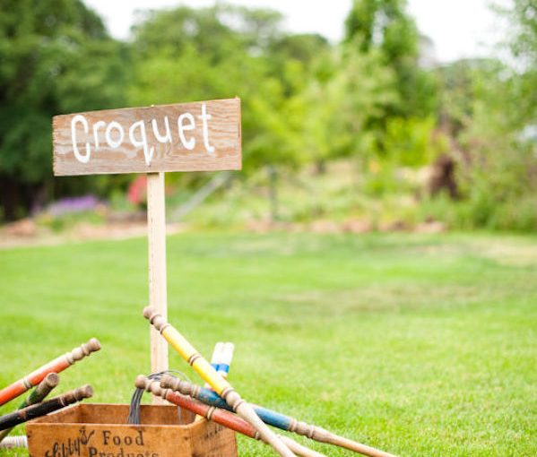 summer wedding fun ideas outdoor games The Wedding of my Dreams CROQUET