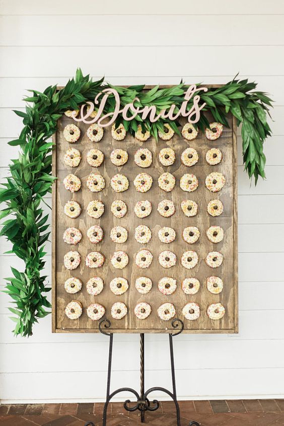 donut wall wedding 