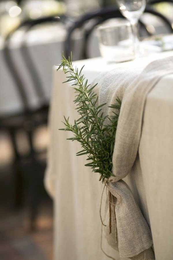 barn wedding table runner details