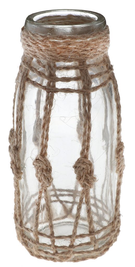 Glass_bottle_with_macrame_rope_detail