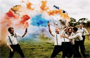 groomsmen wedding photos smoke bombs colourful ideas