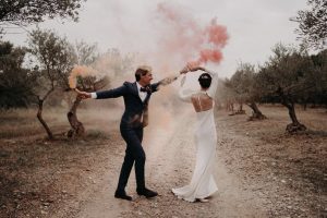 italian wedding photos smoke bombs olive grove