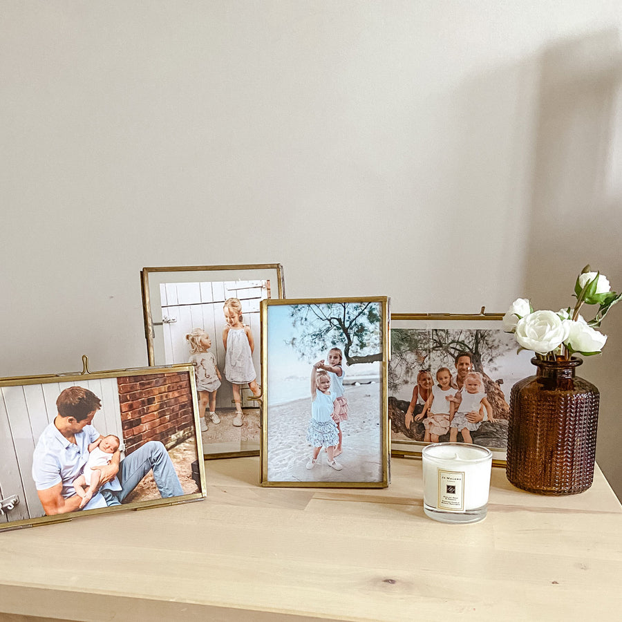how to display photos at weddings brass frames