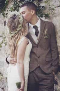 wedding hair flowers flower crown gypsophilia