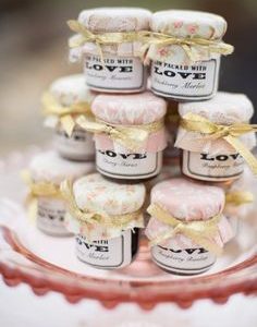 jam and chutney wedding favours