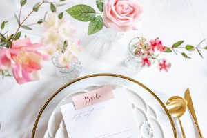 elegant gold wedding place settings