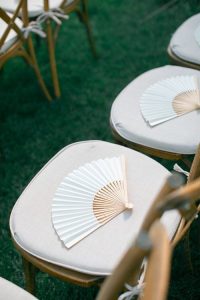 White-Wedding-Fans-UK-from-The-Wedding-of-my-Dreams